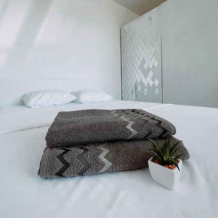 Apartments Bali Дуррес Екстер'єр фото