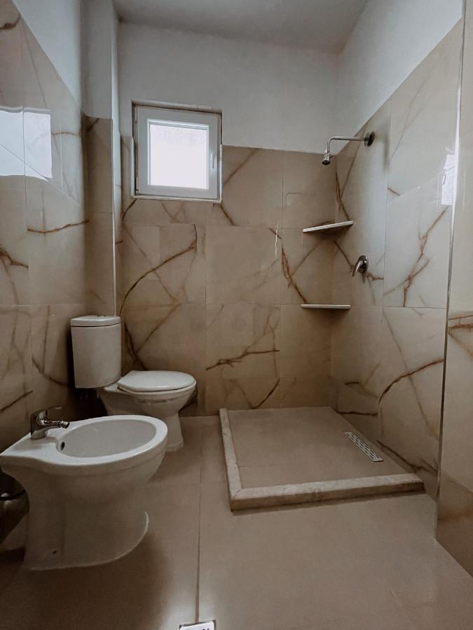 Apartments Bali Дуррес Екстер'єр фото