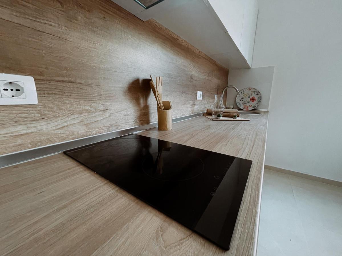 Apartments Bali Дуррес Екстер'єр фото