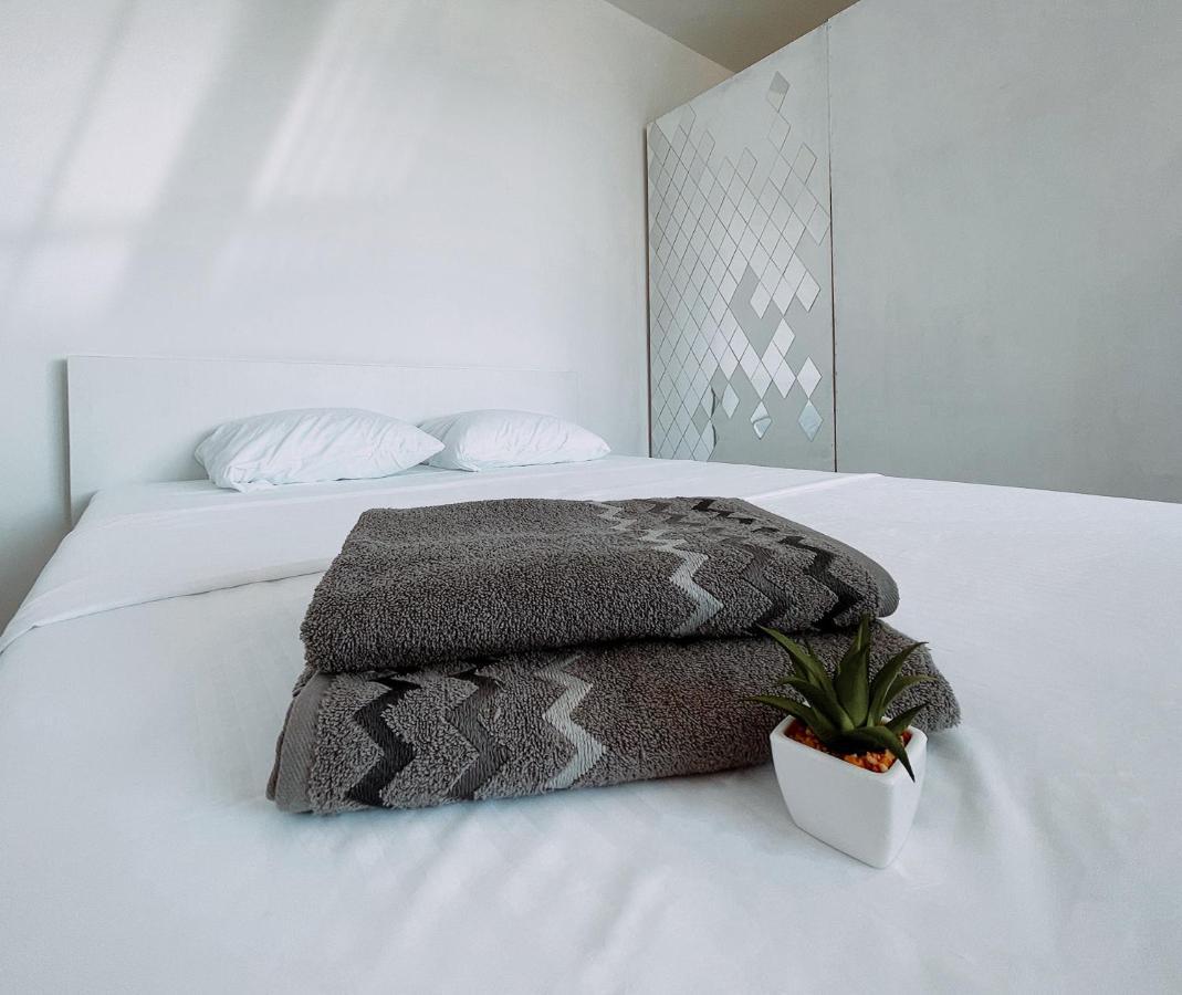 Apartments Bali Дуррес Екстер'єр фото